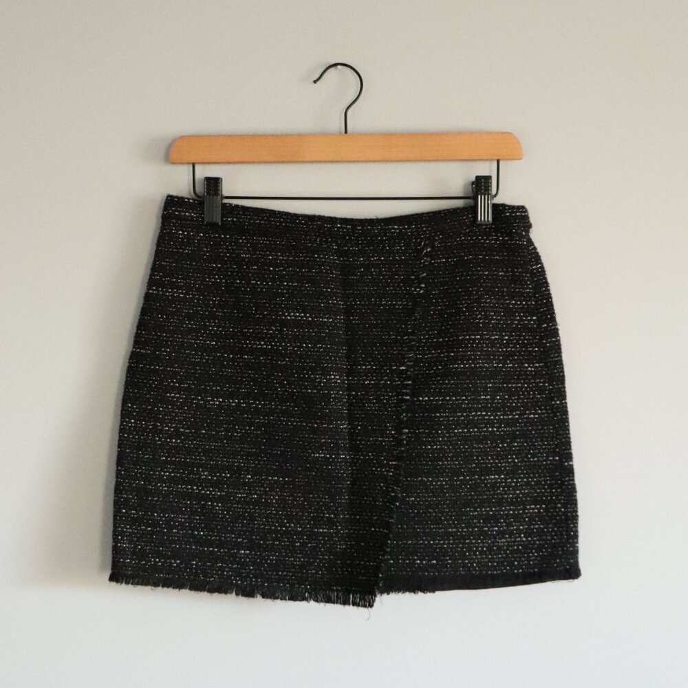 Mango Size 6 Black Speckled Lined‎ Open Front Made in Morocco Mini Fringe Skirt